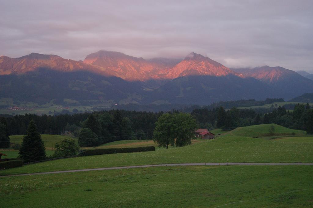 Gaestehaus Bergfrieden Bolsterlang Cameră foto